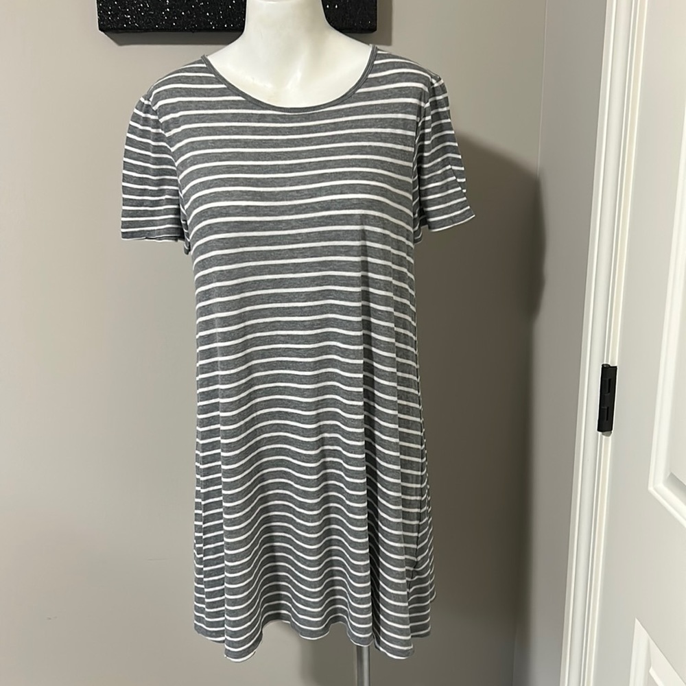 FAHERTY Gray White Striped Tshirt Dress Cotton Modal Knit Outdoor Sz M